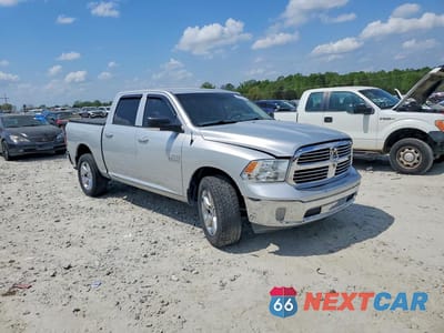 Czwarte zdjęcie samochodu z boku: 2014 RAM 1500 SLT VIN:1C6RR7LGXES203057 - miniatura