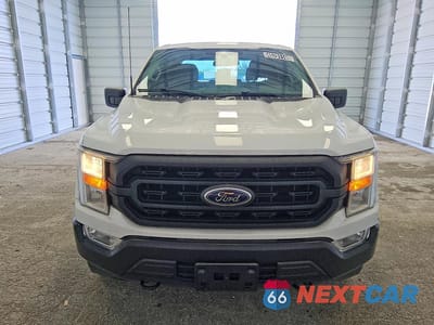 Piąte zdjęcie samochodu w środku: 2021 FORD F150 SUPERCREW VIN:1FTFW1E56MFB80901 - miniatura