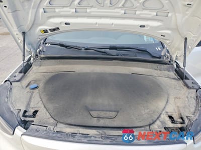 Zdjęcie 11 z 12 samochodu: 2023 VOLVO C40 RECHARGE PLUS VIN:YV4ED3GL6P2065782 - miniatura