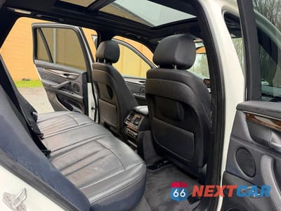 Zdjęcie 6 z 12 samochodu: 2017 BMW X5 XDRIVE35I VIN:5UXKR0C37H0X83140 - miniatura