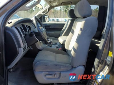Zdjęcie 7 z 13 samochodu: 2010 TOYOTA TUNDRA DOUBLE CAB SR5 VIN:5TFUM5F19AX015320 - miniatura