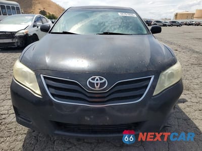 Piąte zdjęcie samochodu w środku: 2011 TOYOTA CAMRY LE VIN:4T4BF3EK1BR211742 - miniatura