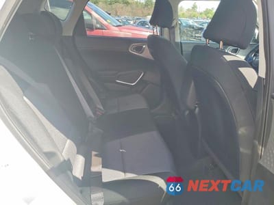 Zdjęcie 10 z 12 samochodu: 2022 KIA SOUL LX VIN:KNDJ23AU2N7177939 - miniatura