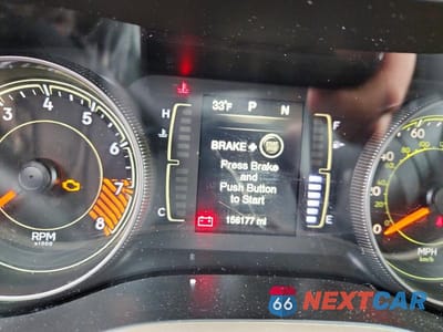 Zdjęcie 9 z 12 samochodu: 2015 JEEP CHEROKEE LATITUDE VIN:1C4PJMCS6FW600348 - miniatura