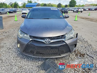 Piąte zdjęcie samochodu w środku: 2016 TOYOTA CAMRY LE VIN:4T1BF1FK2GU518597 - miniatura