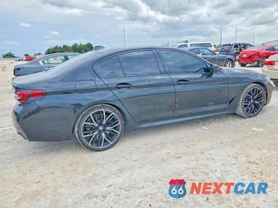 Trzecie zdjęcie samochodu z tyłu: 2021 BMW 530 I VIN:WBA53BH03MCF97601 - miniatura