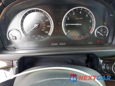 Zdjęcie 9 z 13 samochodu: 2016 BMW X5 SDRIVE35I VIN:5UXKR2C56G0H42173 - miniatura
