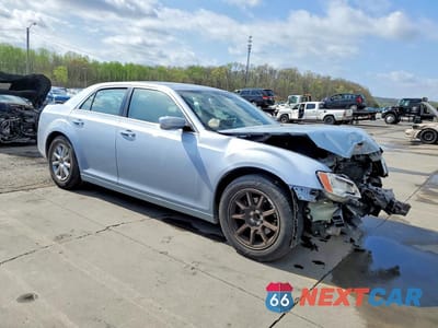 Czwarte zdjęcie samochodu z boku: 2012 CHRYSLER 300 VIN:2C3CCAAGXCH166147 - miniatura