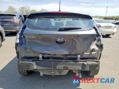 Zdjęcie 6 z 12 samochodu: 2012 HYUNDAI ACCENT SE VIN:KMHCU5AEXCU041267 - miniatura