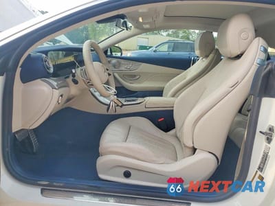 Zdjęcie 7 z 13 samochodu: 2021 MERCEDES-BENZ E 450 VIN:W1K1J5JB3MF171672 - miniatura