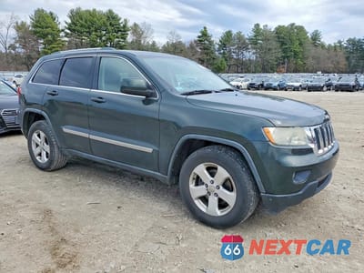 Czwarte zdjęcie samochodu z boku: 2011 JEEP GRAND CHEROKEE LAREDO VIN:1J4RR4GG4BC642238 - miniatura