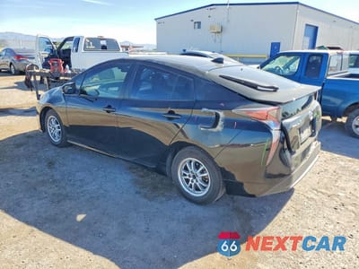 Drugie zdjęcie samochodu z przodu: 2017 TOYOTA PRIUS TWO VIN:JTDKBRFUXH3546705 - miniatura