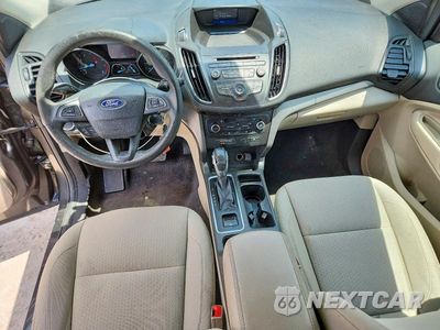 Zdjęcie 8 z 13 samochodu: 2018 FORD ESCAPE SE VIN:1FMCU0GD6JUC10778 - miniatura