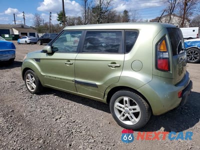 Drugie zdjęcie samochodu z przodu: 2011 KIA SOUL + VIN:KNDJT2A24B7209677 - miniatura