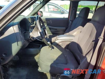 Zdjęcie 7 z 12 samochodu: 2004 CHEVROLET S TRUCK S10 VIN:1GCDT13X24K151391 - miniatura