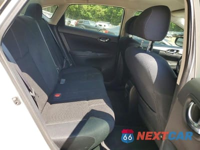 Zdjęcie 10 z 12 samochodu: 2018 NISSAN SENTRA S VIN:3N1AB7AP2JY202965 - miniatura
