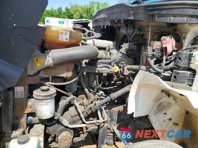 Zdjęcie 12 z 13 samochodu: 2015 INTERNATIONAL 4000 4400 VIN:1HTMSAZR2FH730685 - miniatura