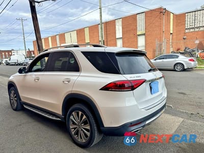 Czwarte zdjęcie samochodu z boku: 2020 MERCEDES-BENZ GLE 350 VIN:4JGFB4JB4LA245180 - miniatura