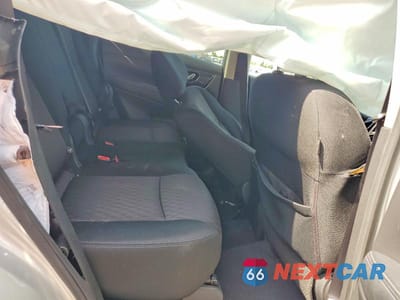 Zdjęcie 11 z 13 samochodu: 2017 NISSAN ROGUE SV VIN:KNMAT2MT8HP605141 - miniatura