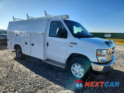 Czwarte zdjęcie samochodu z boku: 2016 FORD E350 UTILITY / SERVICE TRUCK VIN:1FDWE3FLXGDC04351 - miniatura