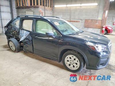 Czwarte zdjęcie samochodu z boku: 2019 SUBARU FORESTER VIN:JF2SKACC4KH426231 - miniatura