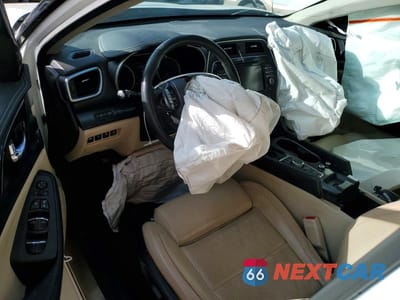 Zdjęcie 8 z 12 samochodu: 2023 NISSAN MAXIMA PLATINUM VIN:1N4AA6FV5PC503531 - miniatura