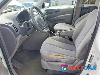 Zdjęcie 7 z 13 samochodu: 2011 KIA SEDONA LX VIN:KNDMG4C75B6364430 - miniatura