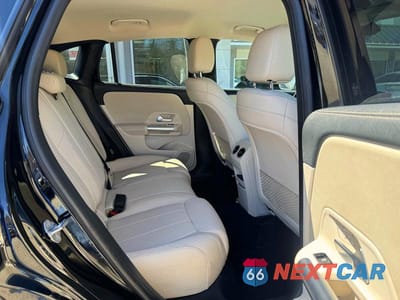 Zdjęcie 6 z 11 samochodu: 2021 MERCEDES-BENZ GLA 250 4MATIC VIN:W1N4N4HB0MJ204189 - miniatura