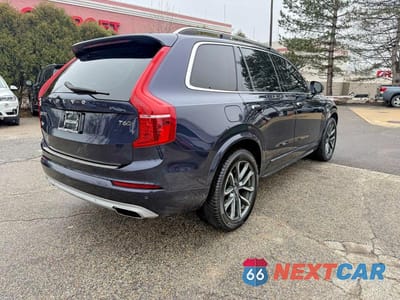 Czwarte zdjęcie samochodu z boku: 2016 VOLVO XC90 T6 VIN:YV4A22PK9G1052410 - miniatura