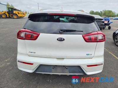 Zdjęcie 6 z 12 samochodu: 2019 KIA NIRO LX VIN:KNDCB3LC6K5349491 - miniatura