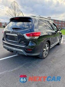 Czwarte zdjęcie samochodu z boku: 2015 NISSAN PATHFINDER PLATINUM VIN:5N1AR2MM7FC640115 - miniatura