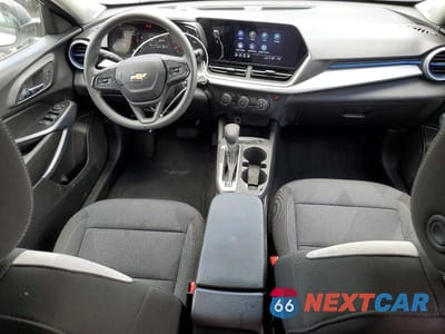 Zdjęcie 8 z 12 samochodu: 2025 CHEVROLET TRAX LS VIN:KL77LFEPXSC222221 - miniatura