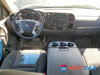 Zdjęcie 8 z 11 samochodu: 2011 GMC SIERRA K1500 SLE VIN:1GTR2VEA3BZ122270 - miniatura