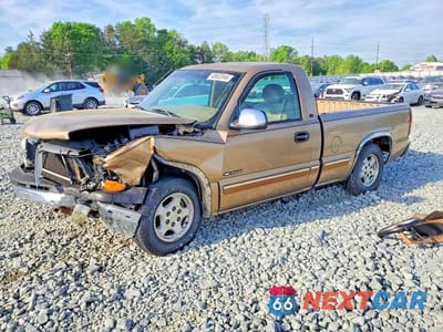 1999 CHEVROLET SILVERADO C1500 1GCEC14V4XZ113898 - główne zdjęcie licytacji z USA - miniatura