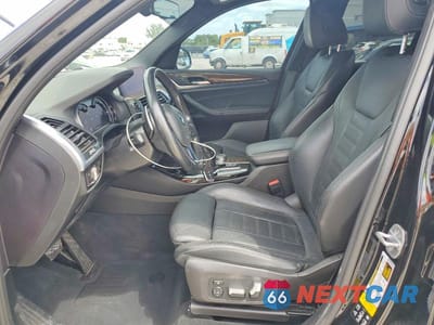 Zdjęcie 7 z 13 samochodu: 2019 BMW X3 XDRIVE30I VIN:5UXTR9C55KLE21309 - miniatura