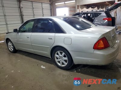 Drugie zdjęcie samochodu z przodu: 2000 TOYOTA AVALON XLS VIN:4T1BF28B5YU045167 - miniatura