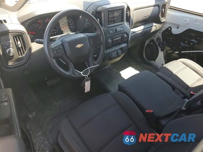 Zdjęcie 8 z 12 samochodu: 2022 CHEVROLET SILVERADO C1500 VIN:3GCNAAEK0NG681346 - miniatura