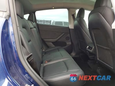Zdjęcie 10 z 12 samochodu: 2022 TESLA MODEL Y VIN:7SAYGDEE1NF550734 - miniatura