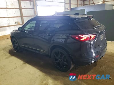 Drugie zdjęcie samochodu z przodu: 2022 CHEVROLET BLAZER RS VIN:3GNKBKRS8NS153557 - miniatura