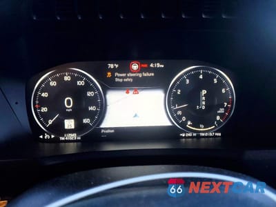 Zdjęcie 9 z 12 samochodu: 2016 VOLVO XC90 T6 VIN:YV4A22PK8G1085687 - miniatura