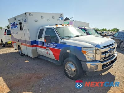 Czwarte zdjęcie samochodu z boku: 2016 FORD F450 SD AMBULANCE VIN:1FD0X4GT9GEC72719 - miniatura