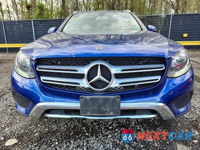 Piąte zdjęcie samochodu w środku: 2017 MERCEDES-BENZ GLC 300 VIN:WDC0G4JB9HF264954 - miniatura