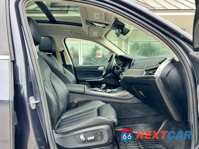 Piąte zdjęcie samochodu w środku: 2020 BMW X7 XDRIVE40I VIN:5UXCW2C04L9B20131 - miniatura