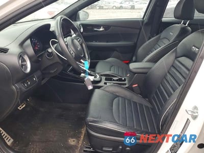 Zdjęcie 7 z 12 samochodu: 2023 KIA FORTE VIN:3KPF54AD3PE670325 - miniatura