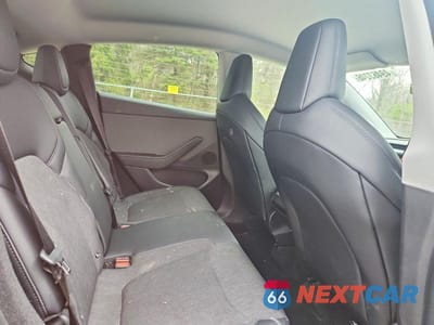 Zdjęcie 11 z 14 samochodu: 2026 TESLA MODEL Y VIN:7SAYGDED7TA600019 - miniatura