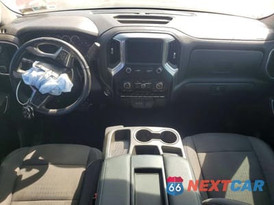 Zdjęcie 8 z 12 samochodu: 2020 CHEVROLET SILVERADO K1500 LT VIN:1GCRYDED3LZ100306 - miniatura