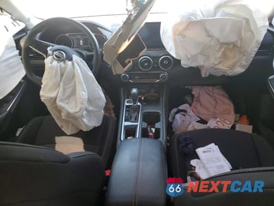 Zdjęcie 8 z 12 samochodu: 2023 NISSAN SENTRA SR VIN:3N1AB8DV1PY270022 - miniatura