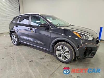 Czwarte zdjęcie samochodu z boku: 2022 KIA NIRO EV S VIN:KNDCC3LG5N5158648 - miniatura
