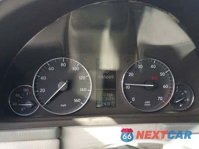 Zdjęcie 9 z 12 samochodu: 2005 MERCEDES-BENZ C 240 4MATIC VIN:WDBRF81J75F648207 - miniatura