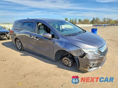 Czwarte zdjęcie samochodu z boku: 2019 HONDA ODYSSEY EXL VIN:5FNRL6H74KB068762 - miniatura